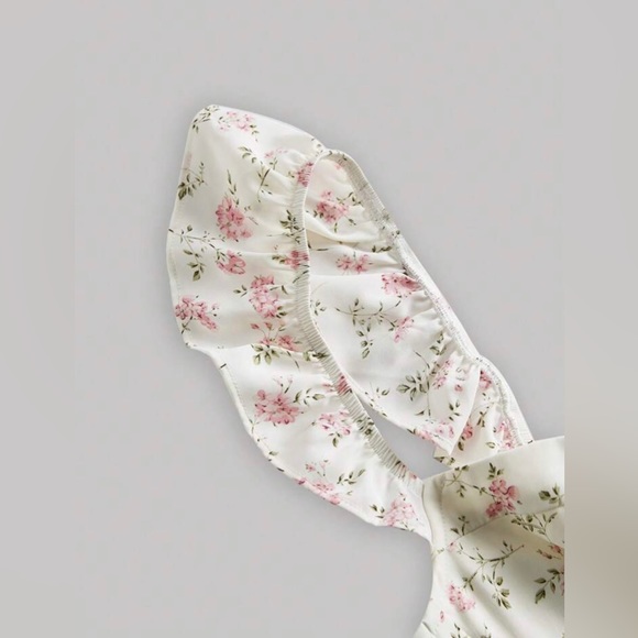 FLORAL RUFFLE STRAP DRESS - Picture 4 of 11